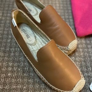 Women’s Soludos Platform Espadrille Smoking Slipper size 8 Tan